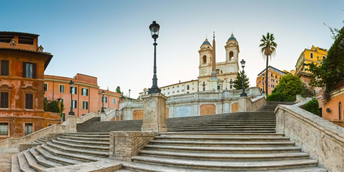 Why are the Spanish Steps famous?